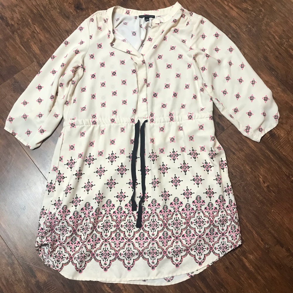 Tunic/dress with tie at waist